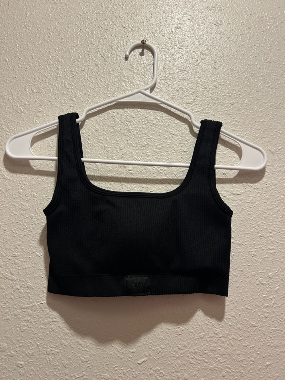 Black Ribbed Crop workout top - Picture 2 of 5